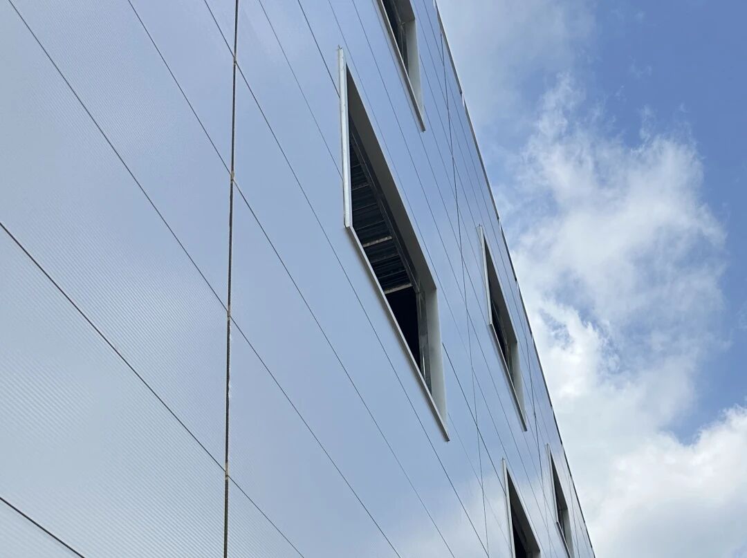 寶潤(rùn)達(dá)外墻板